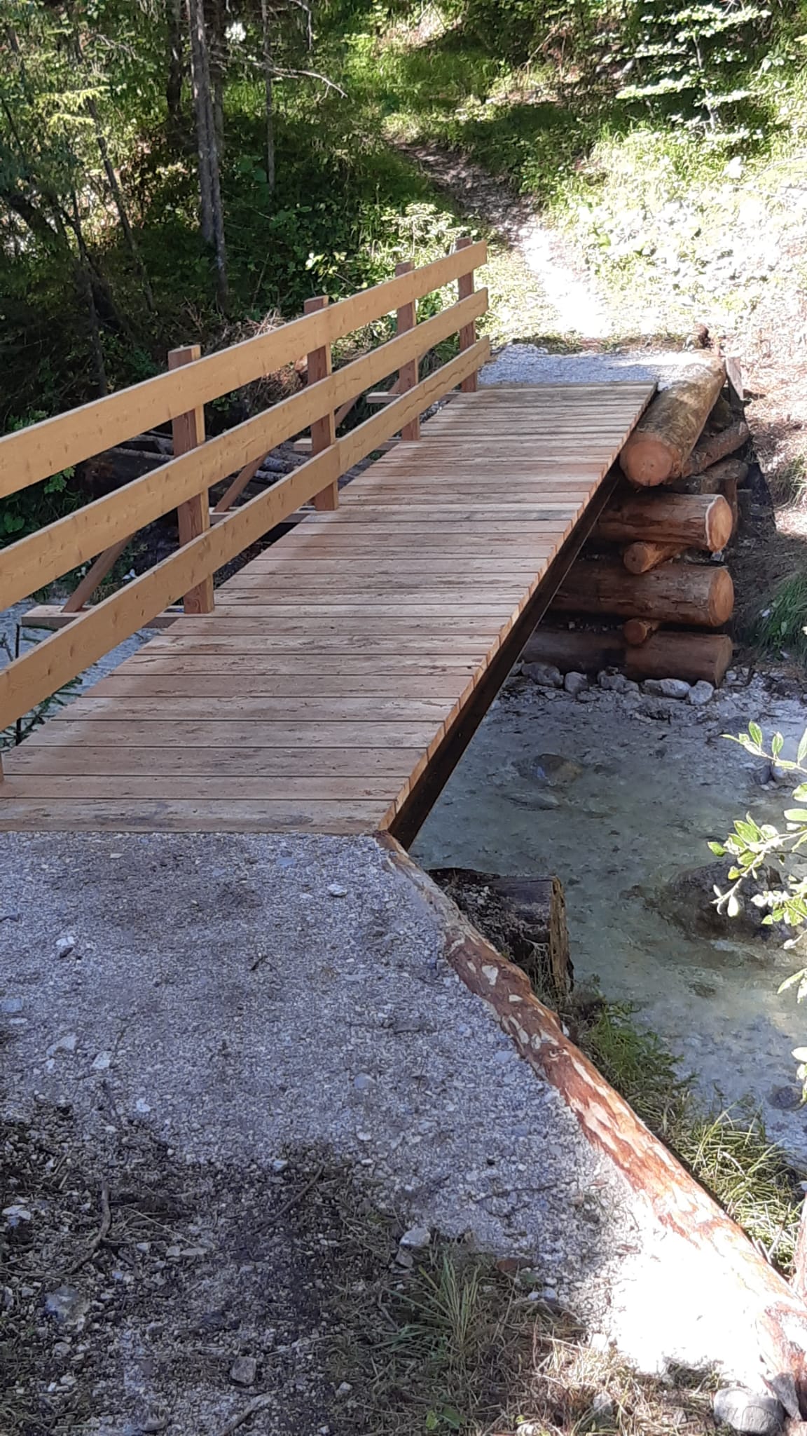 Neue Holzbrücke GaismoosStollen